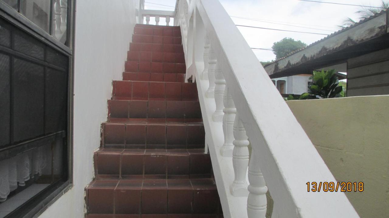 Tropical Breeze Vacation Home And Apartments Gros Islet Bagian luar foto