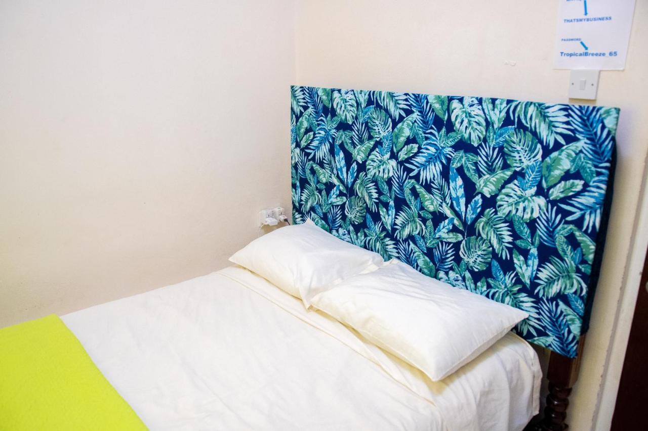Tropical Breeze Vacation Home And Apartments Gros Islet Bagian luar foto