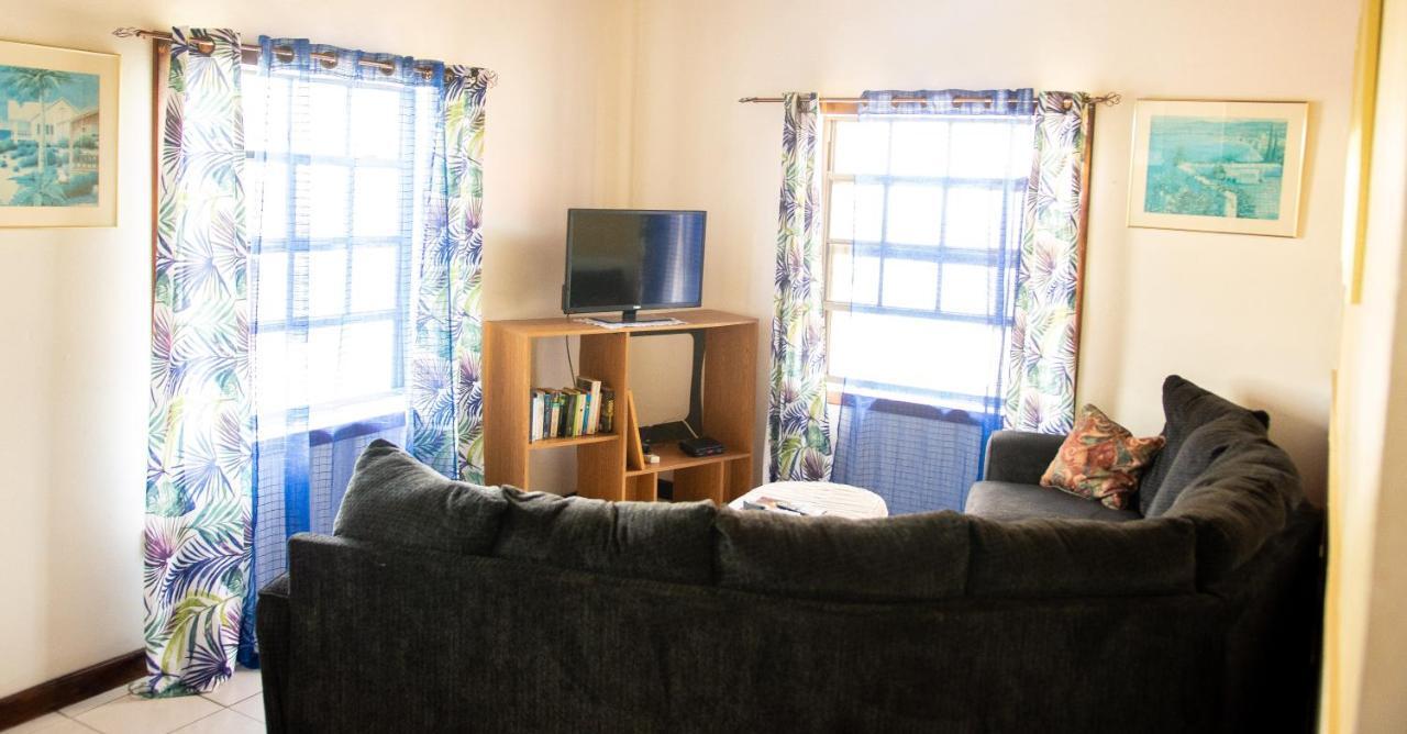 Tropical Breeze Vacation Home And Apartments Gros Islet Bagian luar foto