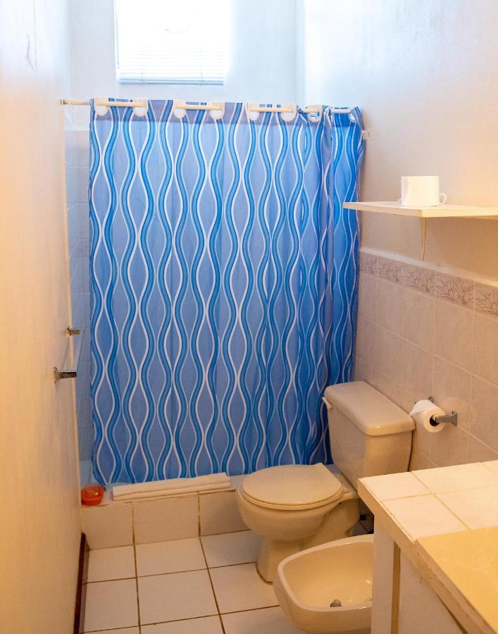 Tropical Breeze Vacation Home And Apartments Gros Islet Bagian luar foto